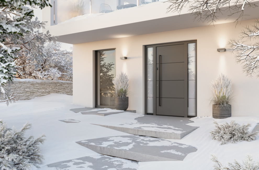 Aluminium entrance door